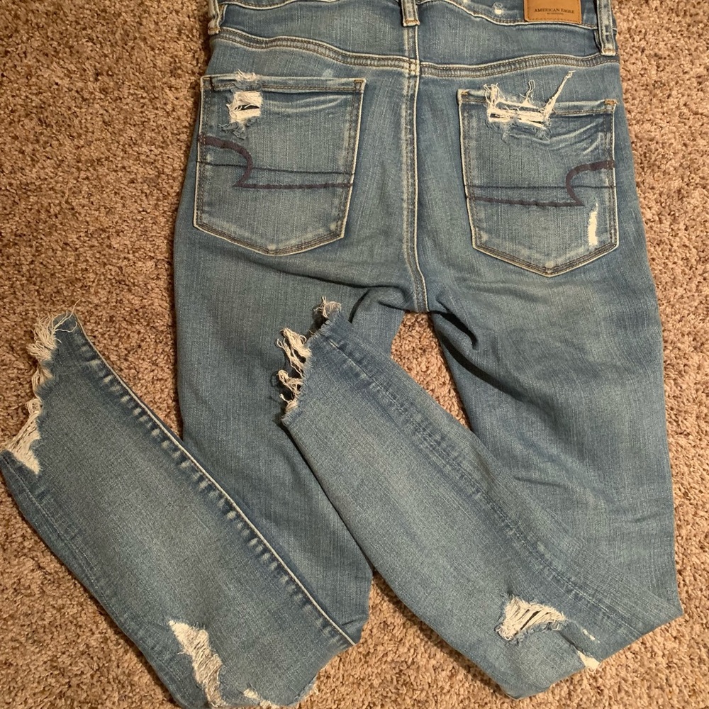 Amaerican Eagle high-rise distressed Jegging size 6 - Picture 2 of 5